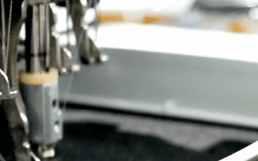 L’atelier de broderie du Tablier Bobine 