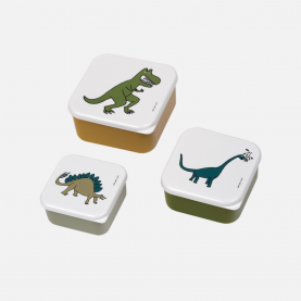 Ce set de trois boîtes à goûter met en scène des dinosaures amusants et colorés, parfaits pour éveiller l’imagination des enfants. Chaque boîte a une taille différente, idéale pour le goûter, les fruits ou de petits snacks. Elles s’emboîtent facilement, sont fabriquées sans BPA, légères et simples à nettoyer. Leur design ludique plaît autant aux petits passionnés de dinos qu’aux parents en quête de praticité.