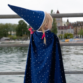 Cape de magicien bleu étoilé 