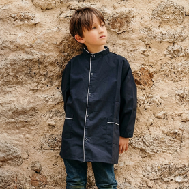 Tablier d'école garçon à col Mao marine de la marque Le Tablier Bobine.