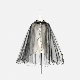Cape Lucie en tulle noire