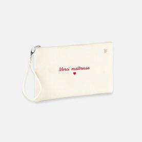 Pochette brodée 