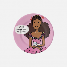 Assiette à dessert rose avec une princesse qui dit je ne coupe pas la parole