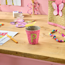 Gobelet Alphabet Lettre P fleurs