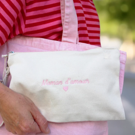 Pochette zippée brodée 